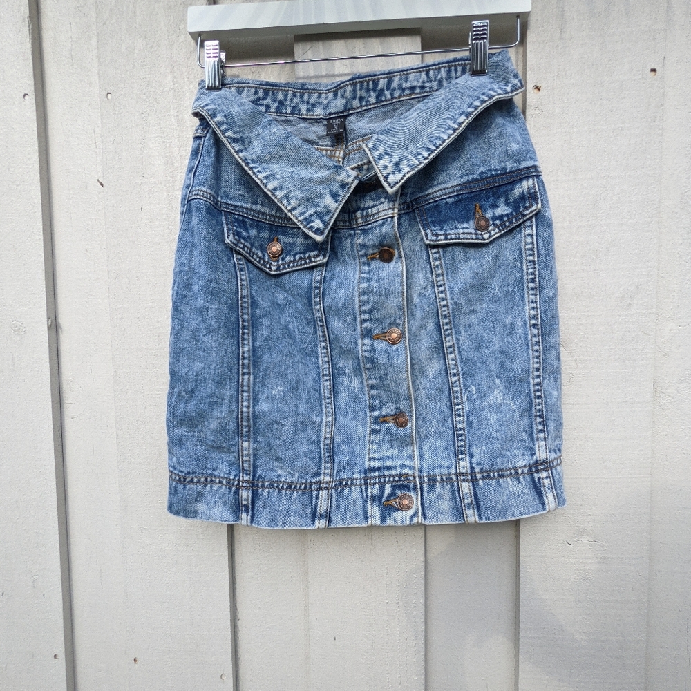 Vintage look jean mini skirt
